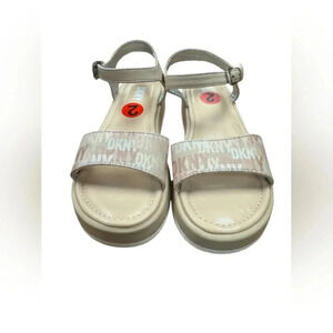 💥HOST PICK💥 DKNY Sandal Beige Slingback Open Toe Size 2 /13.5